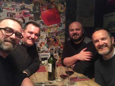 Les Fils A Maman Batignolles