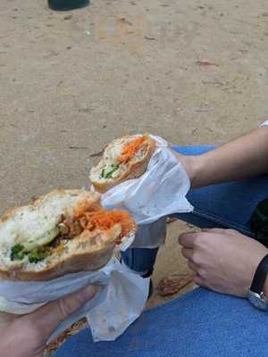 Bulma Banh Mi & Bento Shop
