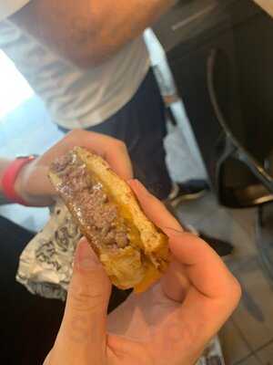 231 East Street Saint Lazare