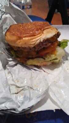 231 East Street Saint Lazare