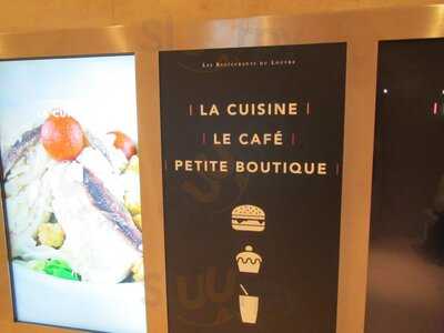 Cafeteria De La Pyramide