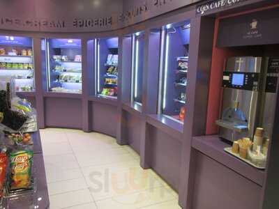 Cafeteria De La Pyramide