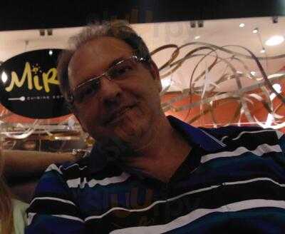 Cafeteria De La Pyramide