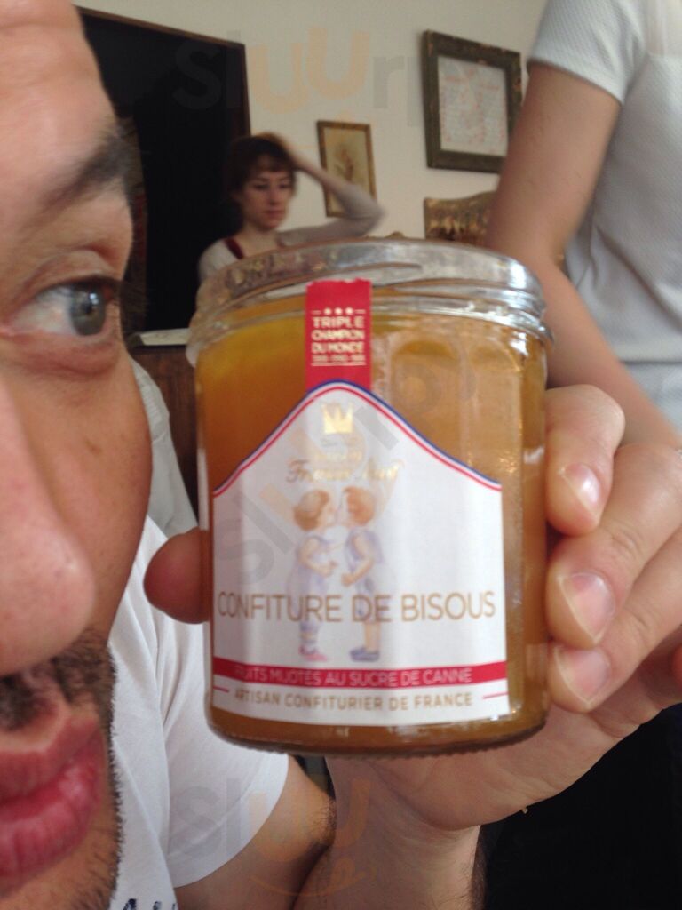 La Chambre Aux Oiseaux