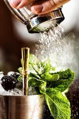 Le Forvm Classic Bar