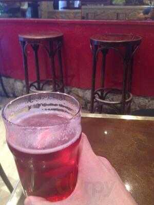 De Voltaire à Rousseau