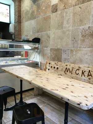 Micka Falafel