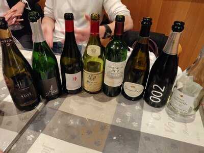 Au Village Des Ternes