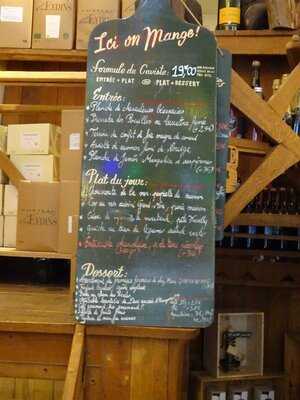 Le Rouge Et Le Verre