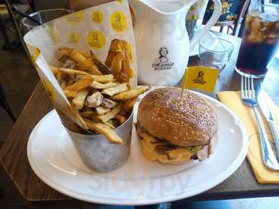 Mamie Burger Montorgueil
