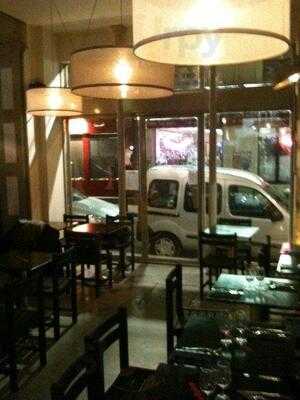 Le Bouchon Des Batignolles