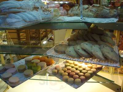 Le Champ Des Delices