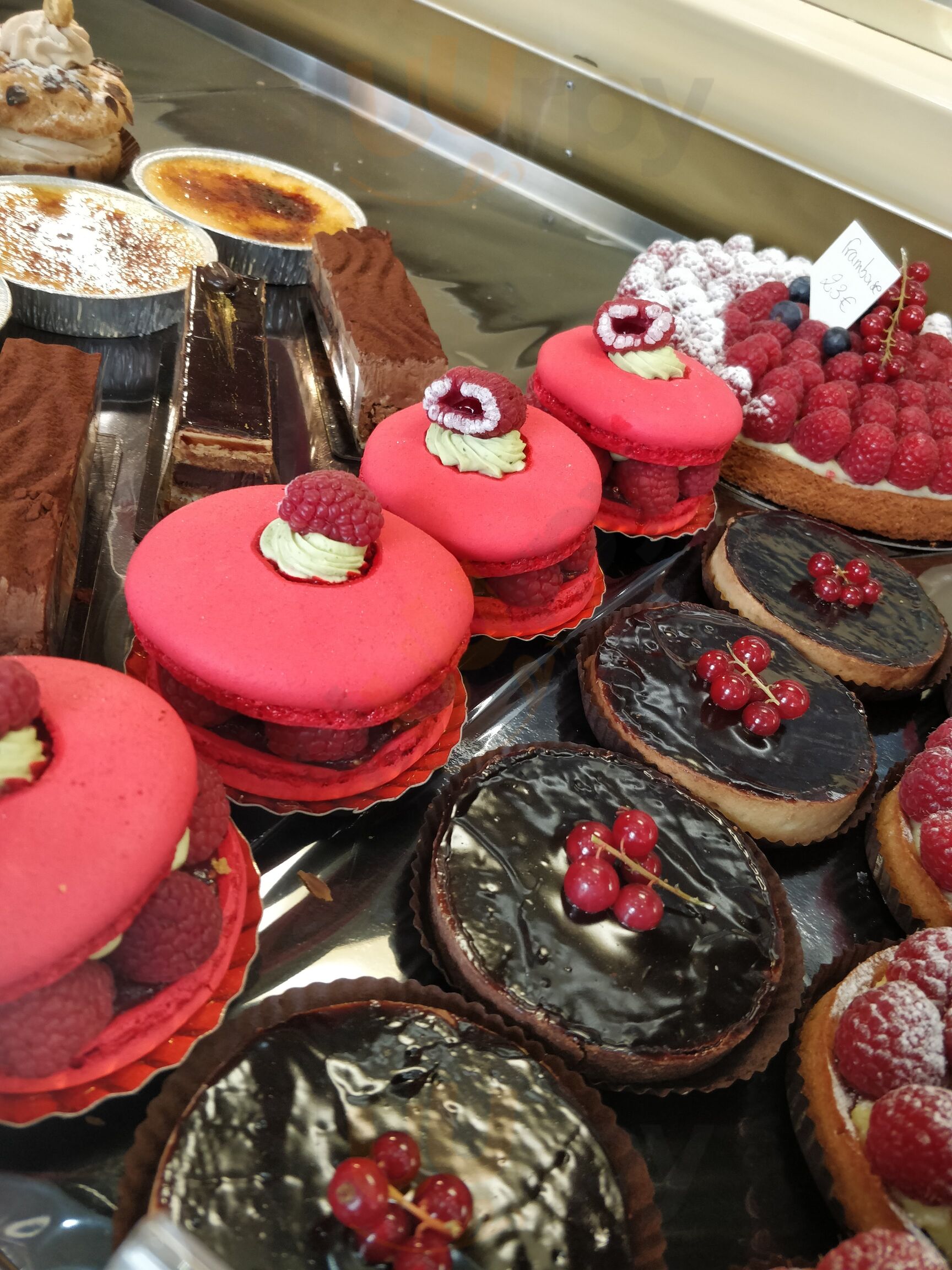 Le Champ Des Delices