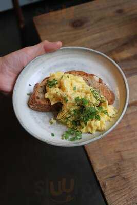 Le Citizen Bar & Restaurant