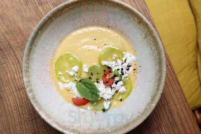 Le Citizen Bar & Restaurant