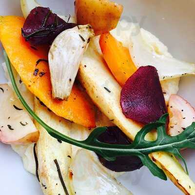 Véro L'autre Cantine