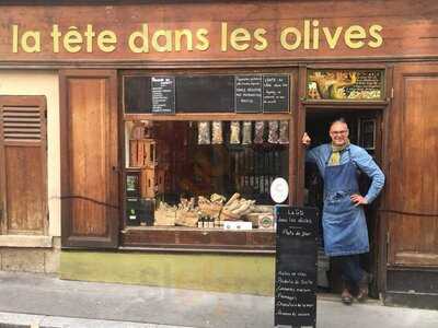 La Tete Dans Les Olives