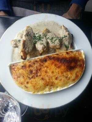 Au Clocher De Montmartre