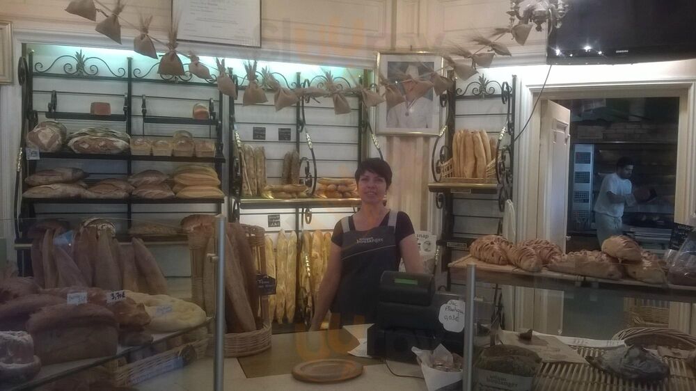 Au Duc De La Chapelle