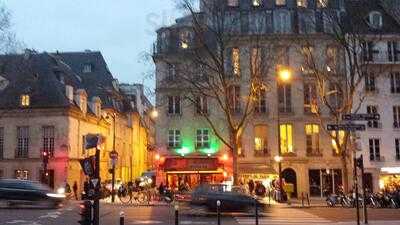 La Taverne D'esmeralda