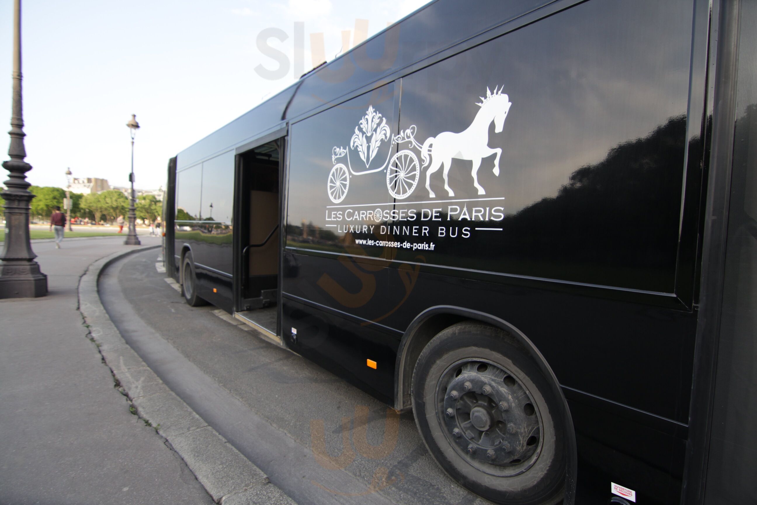 Les Carrosses De Paris