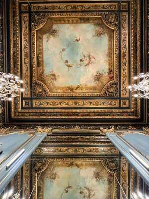 Starbucks - Opera 26