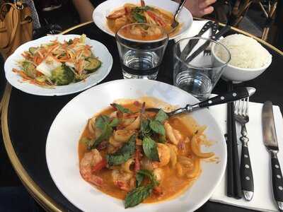 Mme Shawn Thai Cuisine