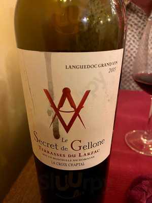 A Cote Le Bar A Vins