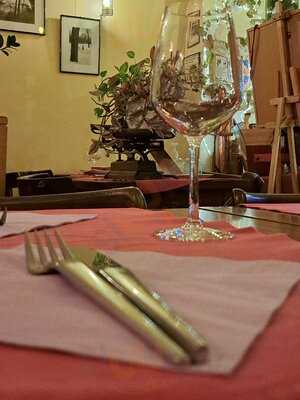 A Cote Le Bar A Vins