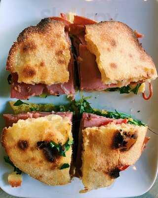 Friends-caffe-st Michel