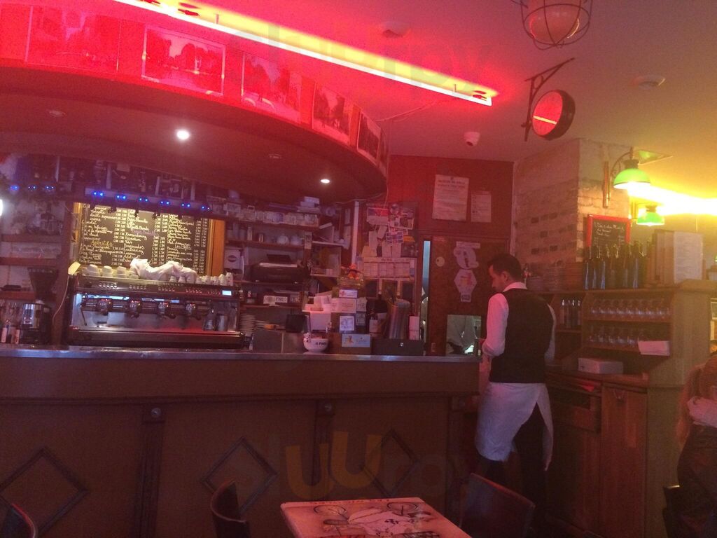 Bistrot Litteraire Les Cascades