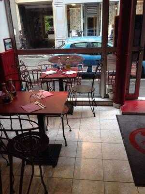 Gouts Et Saveurs D'ici Et D'ailleurs