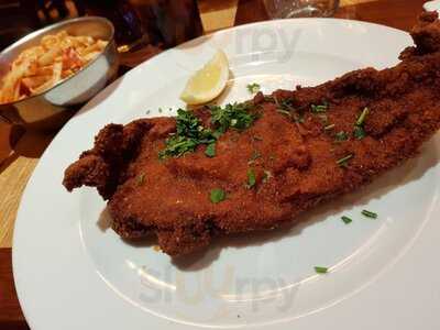 Le Bistro Du Faubourg