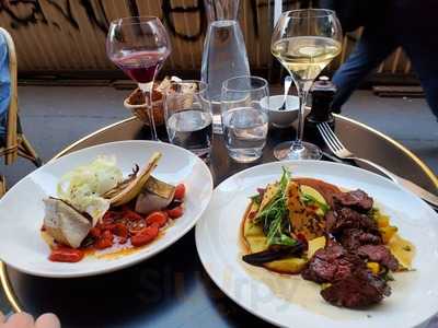 Le Bistro Du Faubourg