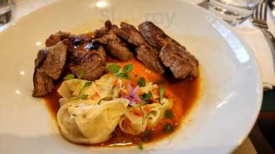 Le Bistro Du Faubourg