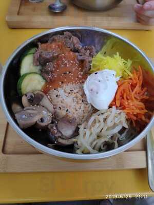 Jules Et Shim La Terrasse