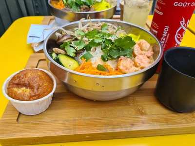 Jules Et Shim La Terrasse