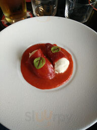 Le Mustang Restaurant And Bar