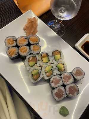 Sushi Bar