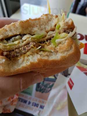 Quality Burger Restaurant