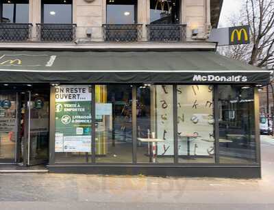 Quality Burger Restaurant