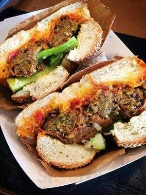 Mimi Traiteur Cacher Nul