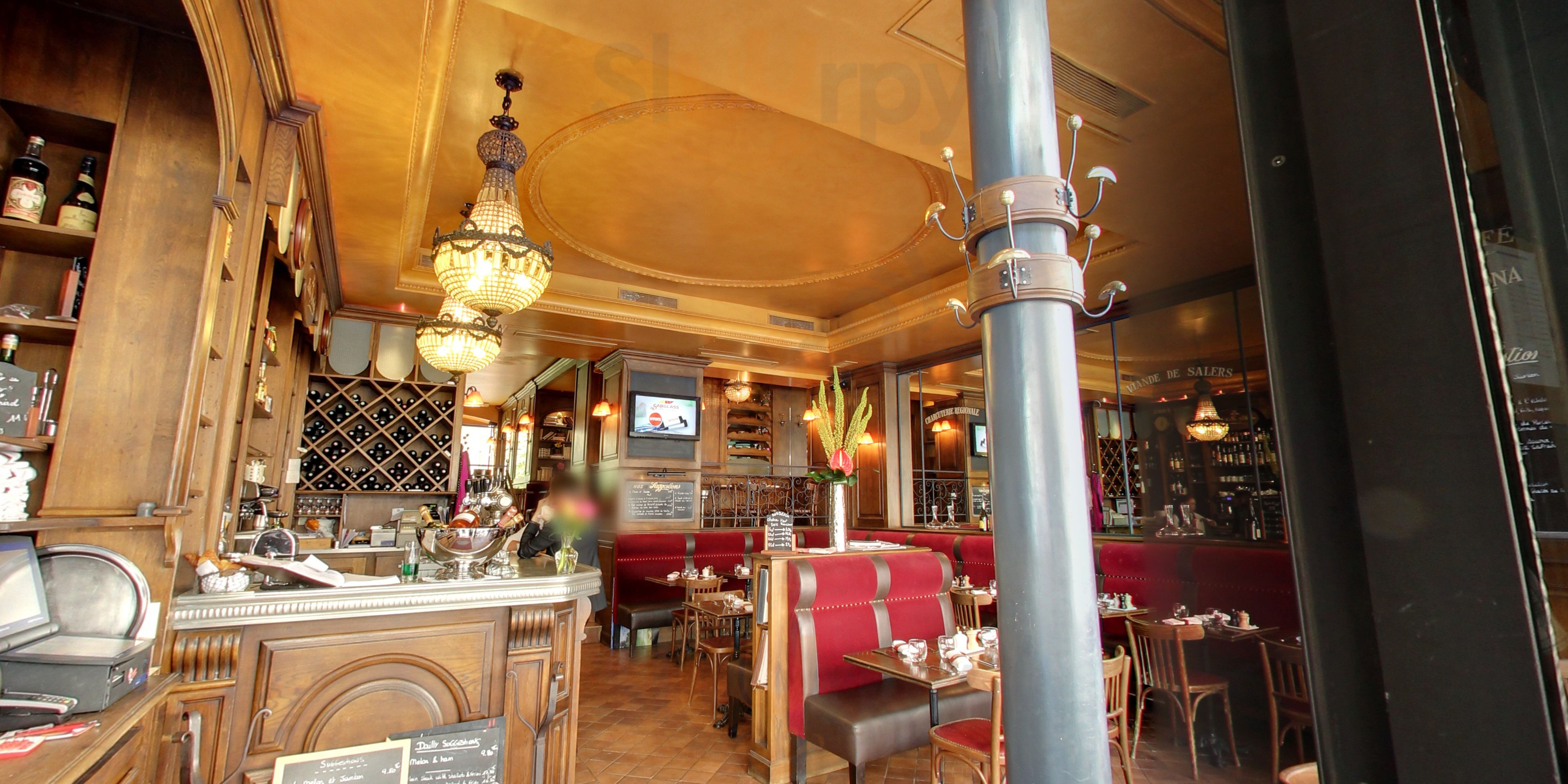 World Place Lobster Cafe