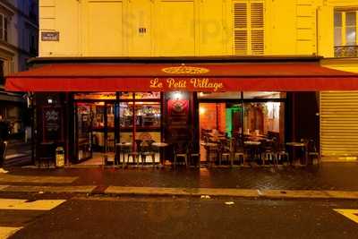 Le Petit Village