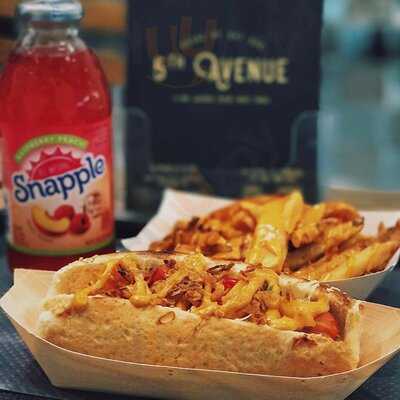 5th Avenue House Of Hot Dog