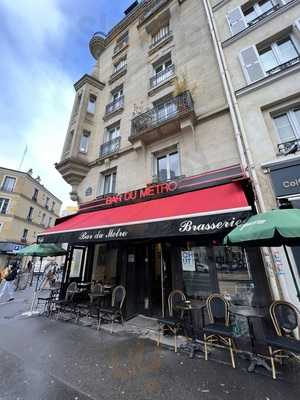 Bar Du Metro