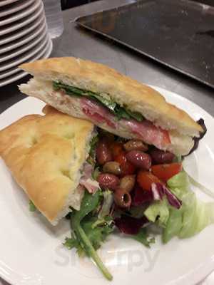 The Italian Street Clan