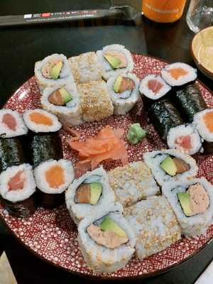 Nina Sushi 19e