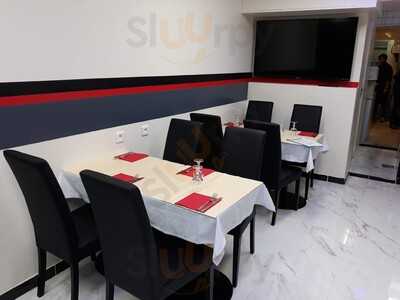 Grill House Sur La Braise