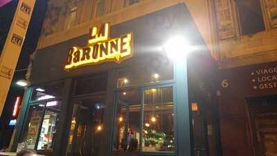 La Baronne Vinyl Bar